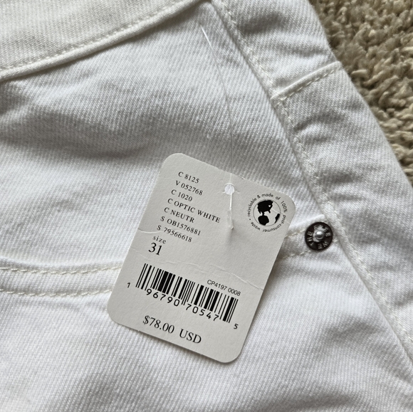 We The Free beginners luck low rise slouch shorts white denim womens 31 - Picture 3 of 12
